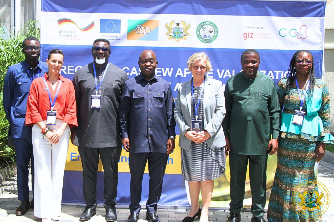 Gov’t Pushes for Cashew Apple Valorization to Boost Agro-Processing and Economic Growth.