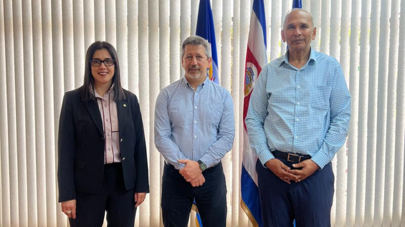 IICA and the Pan-American Dairy Federation strengthen strategic agenda for the sustainable development of the sector